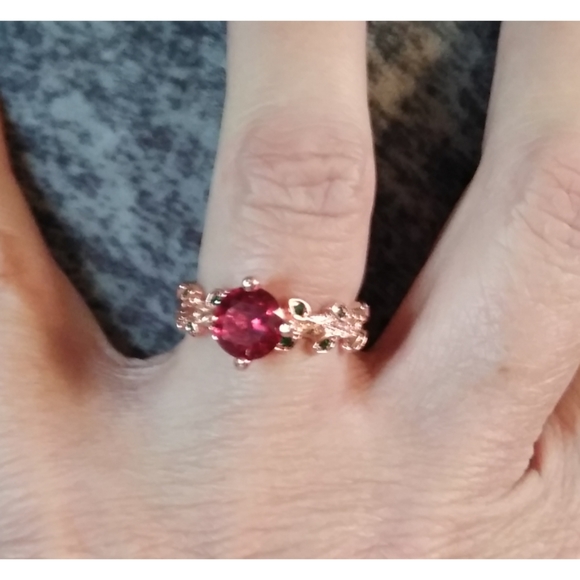 Round Cut Ruby Ring 925 SS Rose Gold Filled - Picture 5 of 5